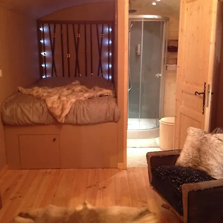 Roulottes Django Et Bella 3* גברשוויר